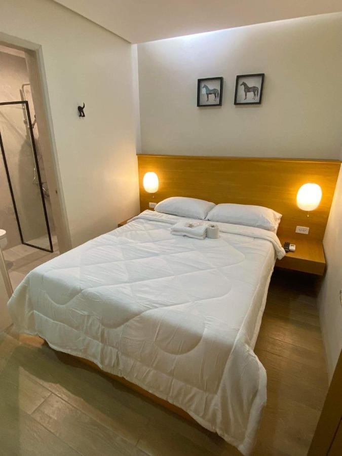 Aurora Suites Pasay Exterior foto